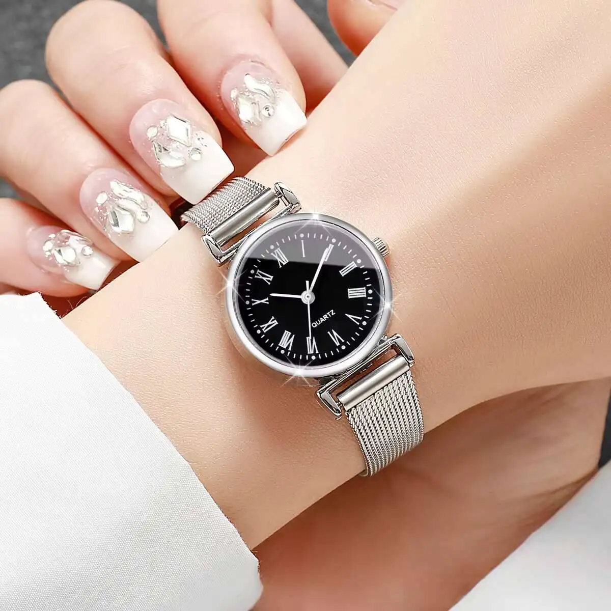 1/2 قطعة ساعة يد نسائية عصرية  - مراجعة Stainless Mesh Band وسعره