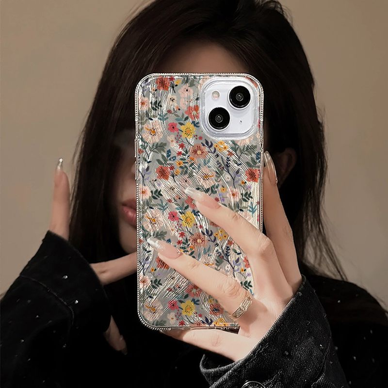غطاء بنمط زهور ملون لهواتف OPP - مراجعة Realme C67 وسعره