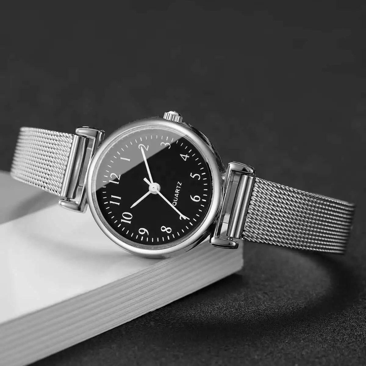 1/2 قطعة ساعة نسائية عصرية بحز - مراجعة Stainless Mesh Band وسعره